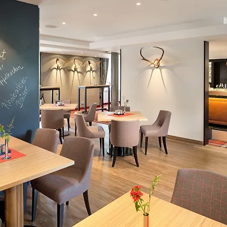 加格施洛斯克兰尼斯坦酒店 达姆施塔特