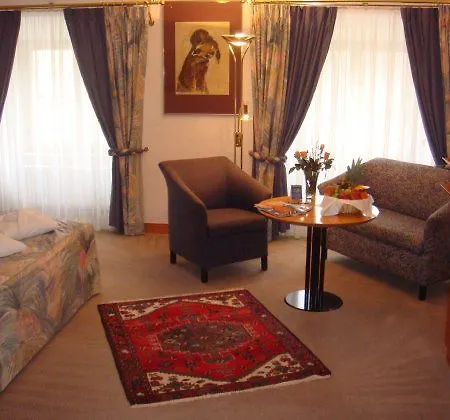 Jagdschloss Kranichstein 4* Ντάρμσταντ