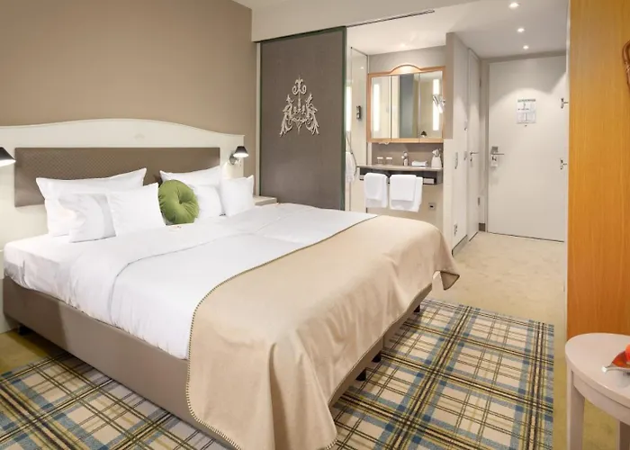 Hotel Jagdschloss Kranichstein 4*