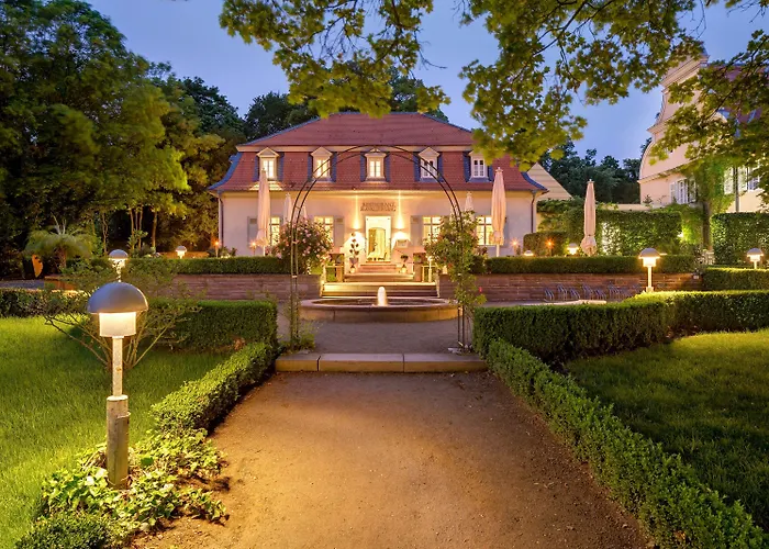 加格施洛斯克兰尼斯坦酒店 达姆施塔特