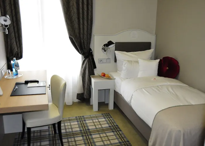 加格施洛斯克兰尼斯坦酒店 酒店