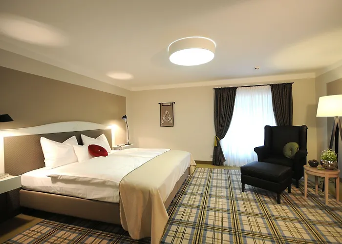 加格施洛斯克兰尼斯坦酒店 酒店