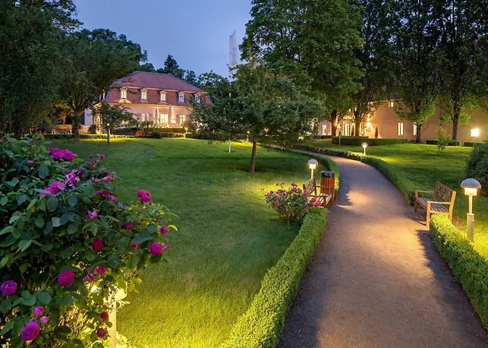 加格施洛斯克兰尼斯坦酒店 达姆施塔特