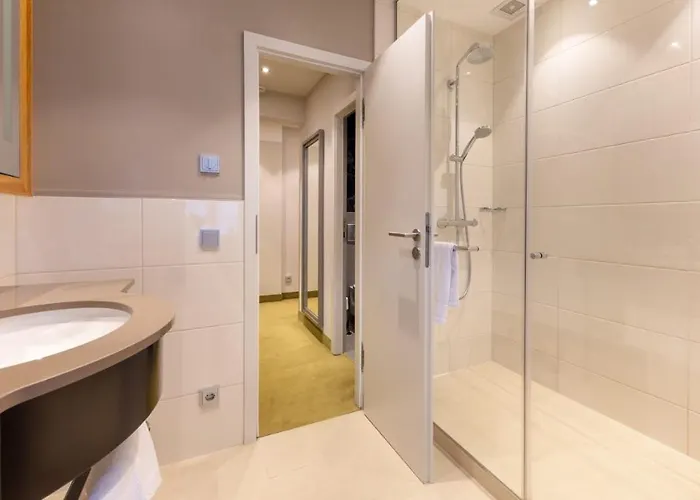 Jagdschloss Kranichstein Hotel 4*